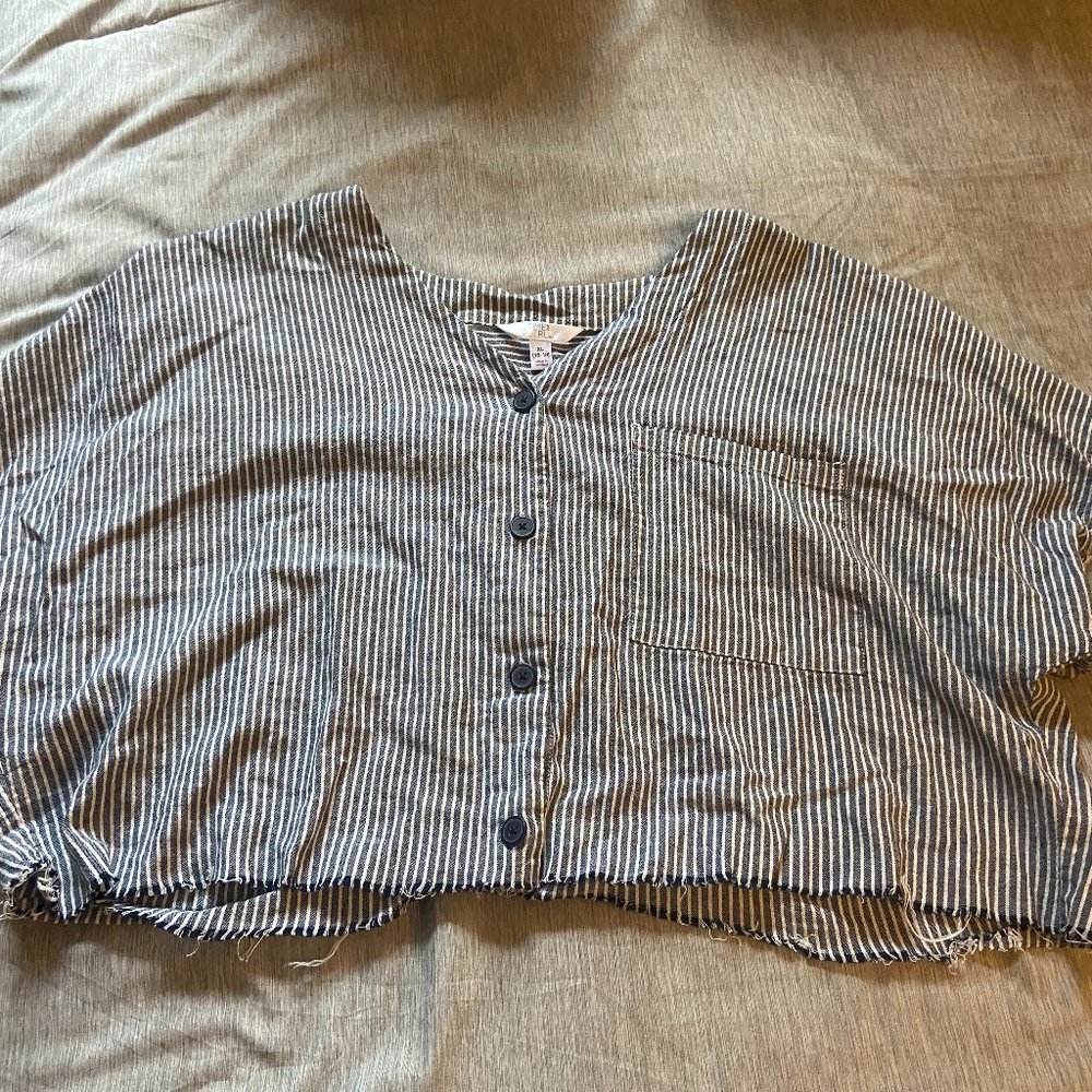 Cropped Button-Up Shirt